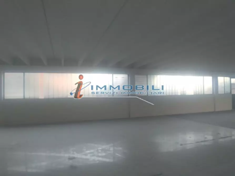 Immagine 23 di Laboratorio in affitto  in VIA ARCHIMEDE a Settimo Milanese