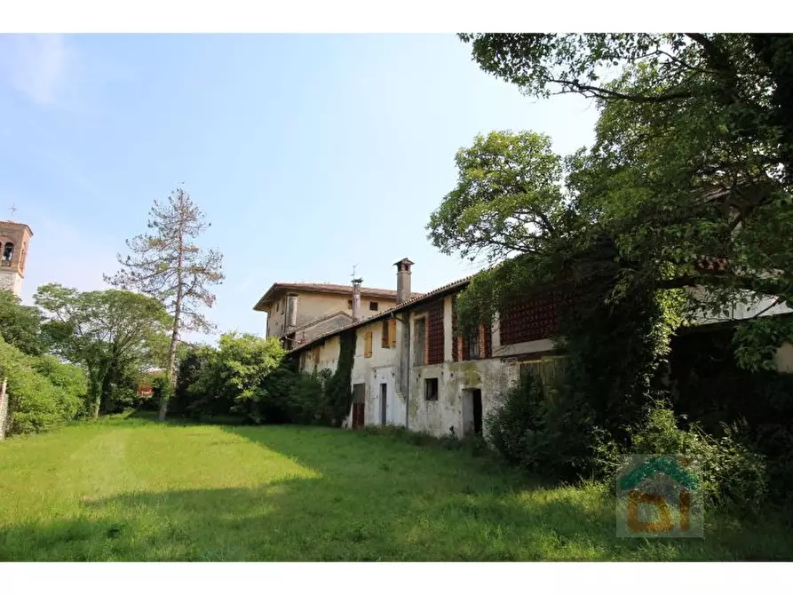 Immagine 16 di Palazzo in vendita  in via chiopris 62 a San Giovanni Al Natisone