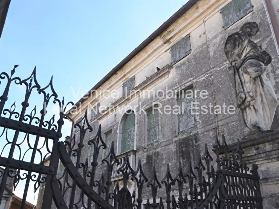 Immagine 1 di Rustico / casale in vendita  in paluello di stra a Stra