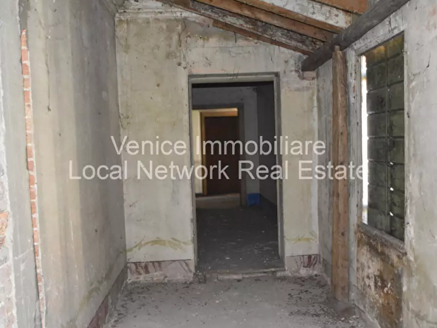 Immagine 3 di Rustico / casale in vendita  in paluello di stra a Stra