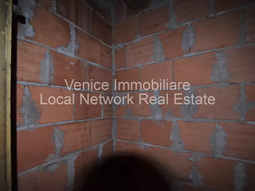 Immagine 11 di Rustico / casale in vendita  in paluello di stra a Stra