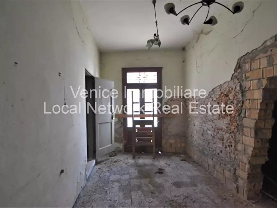 Immagine 14 di Rustico / casale in vendita  in paluello di stra a Stra