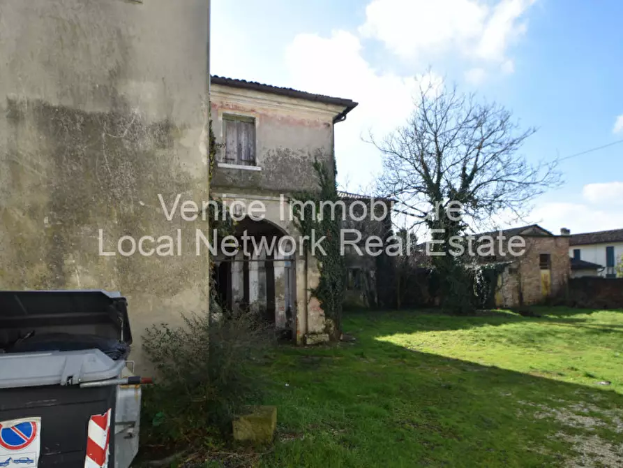 Immagine 18 di Rustico / casale in vendita  in paluello di stra a Stra