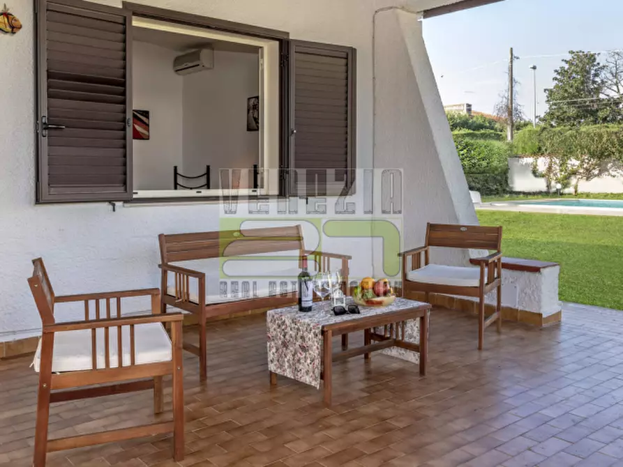 Immagine 12 di Villa in affitto  in via Lago di Como a Siracusa