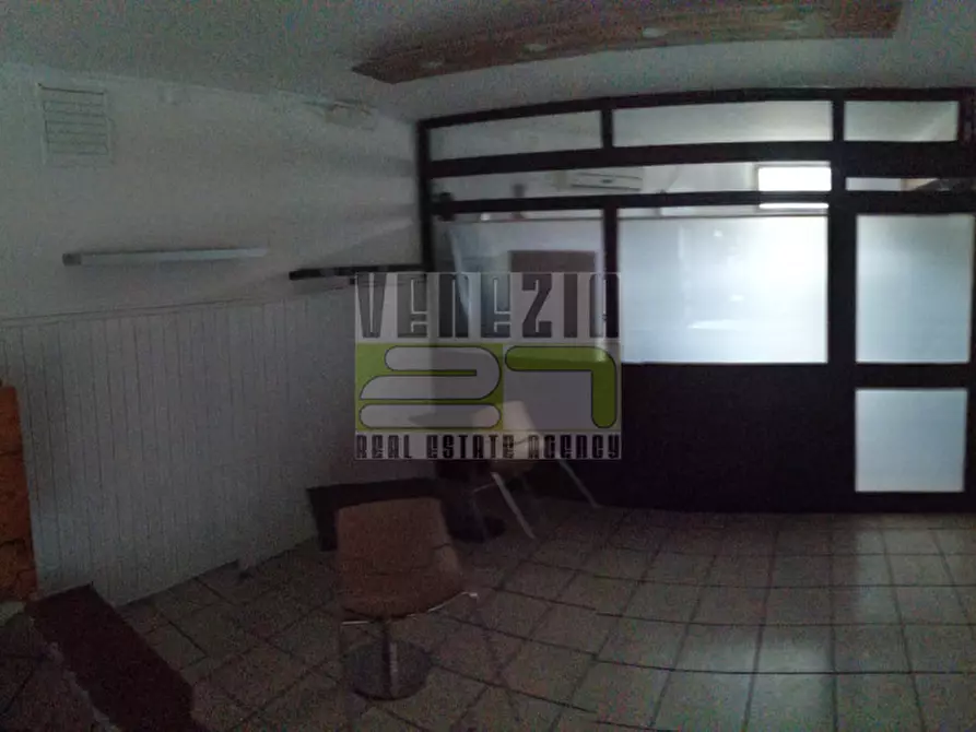 Immagine 10 di Negozio in vendita  in Tonnara a Avola
