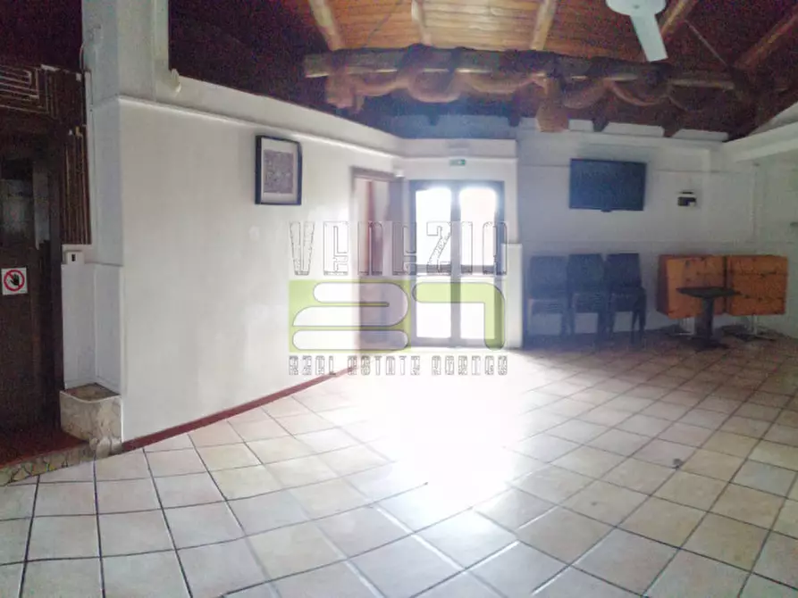 Immagine 13 di Negozio in vendita  in Tonnara a Avola