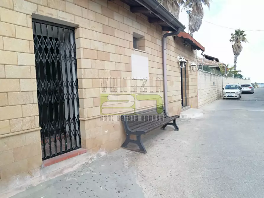 Immagine 20 di Negozio in vendita  in Tonnara a Avola