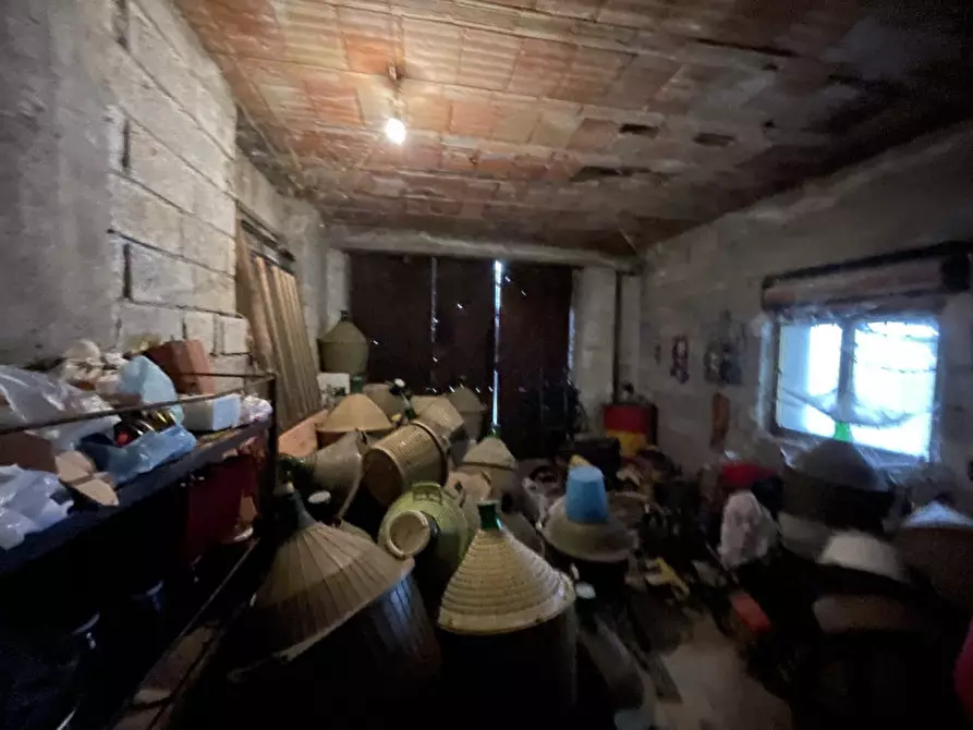Immagine 10 di Rustico / casale in vendita  a Marsico Nuovo
