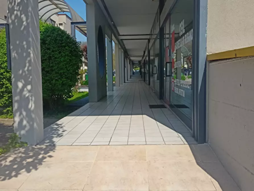 Immagine 3 di Negozio in vendita  in VIA DELLA PROVVIDENZA a Rubano