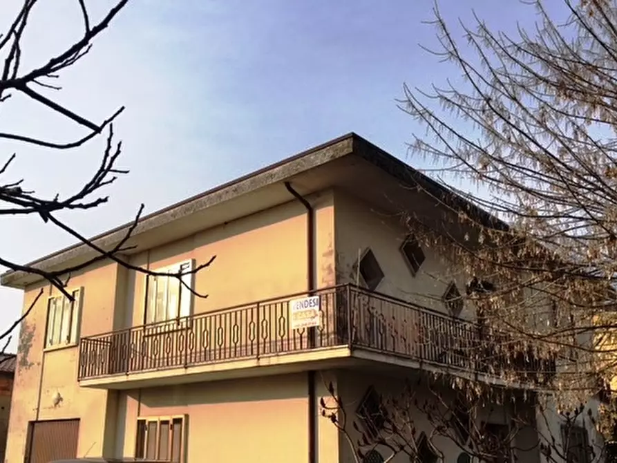 Immagine 1 di Appartamento in vendita  a Sant'elena