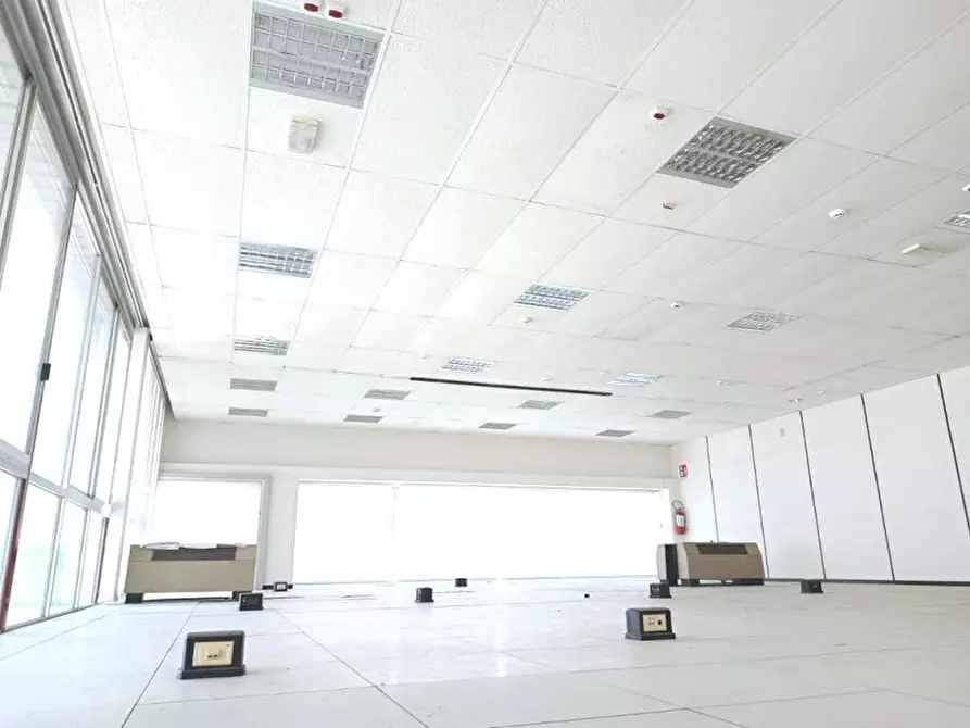 Immagine 2 di Ufficio in affitto  in VIA RAVEGNANA a Forli'