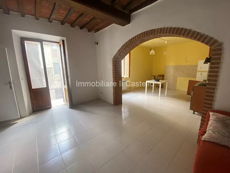 Immagine 18 di Casa bifamiliare in vendita  in Via Martiri della Libertà a Castiglione Del Lago