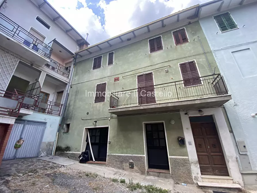 Immagine 31 di Casa bifamiliare in vendita  in Via Martiri della Libertà a Castiglione Del Lago