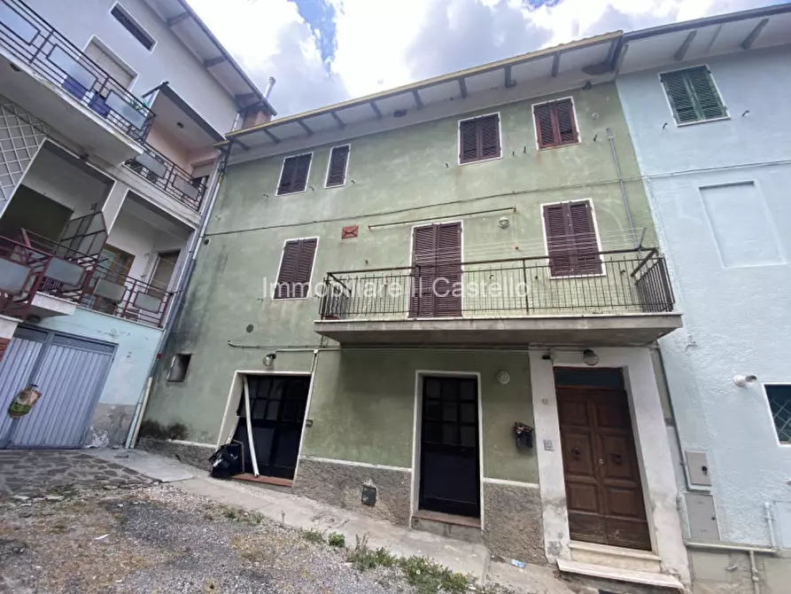 Immagine 32 di Casa bifamiliare in vendita  in Via Martiri della Libertà a Castiglione Del Lago