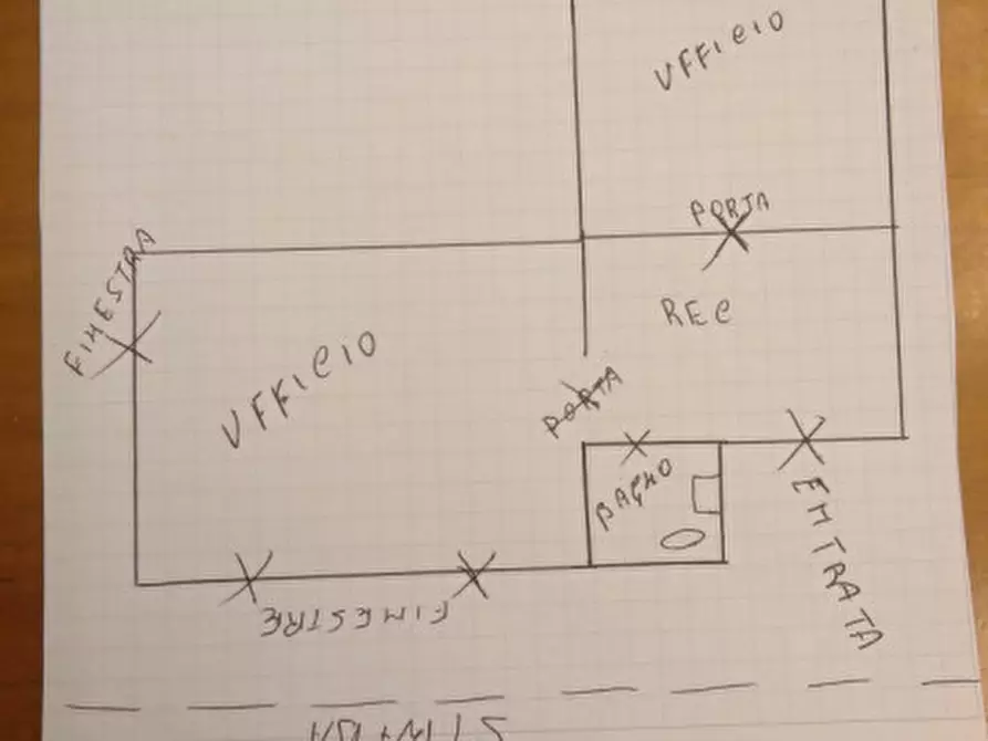 Immagine 5 di Magazzino in affitto  in VIA a Padova