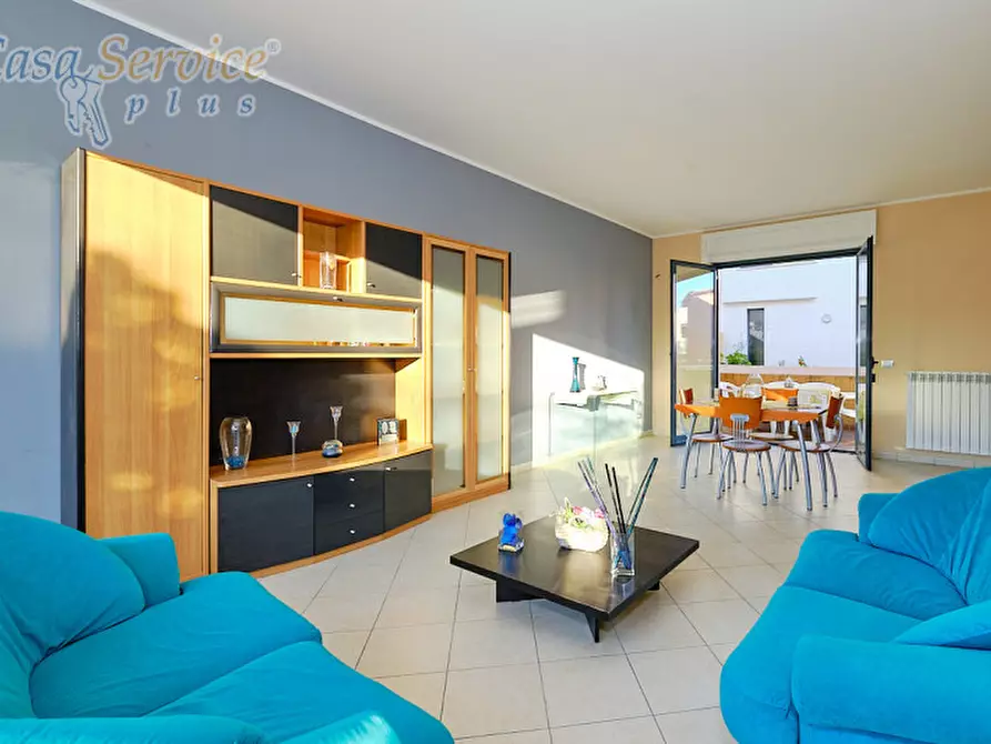 Immagine 2 di Casa indipendente in vendita  a Alezio