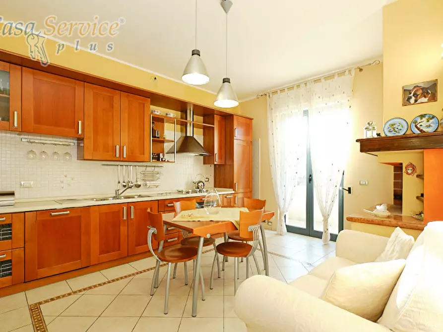 Immagine 4 di Casa indipendente in vendita  a Alezio