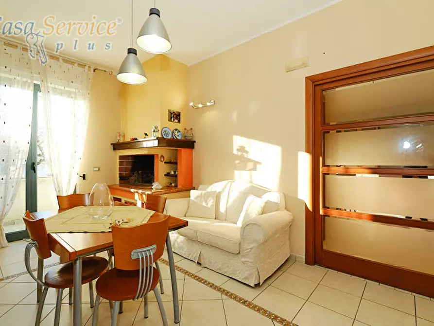 Immagine 8 di Casa indipendente in vendita  a Alezio