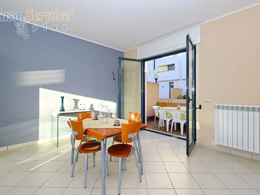 Immagine 11 di Casa indipendente in vendita  a Alezio