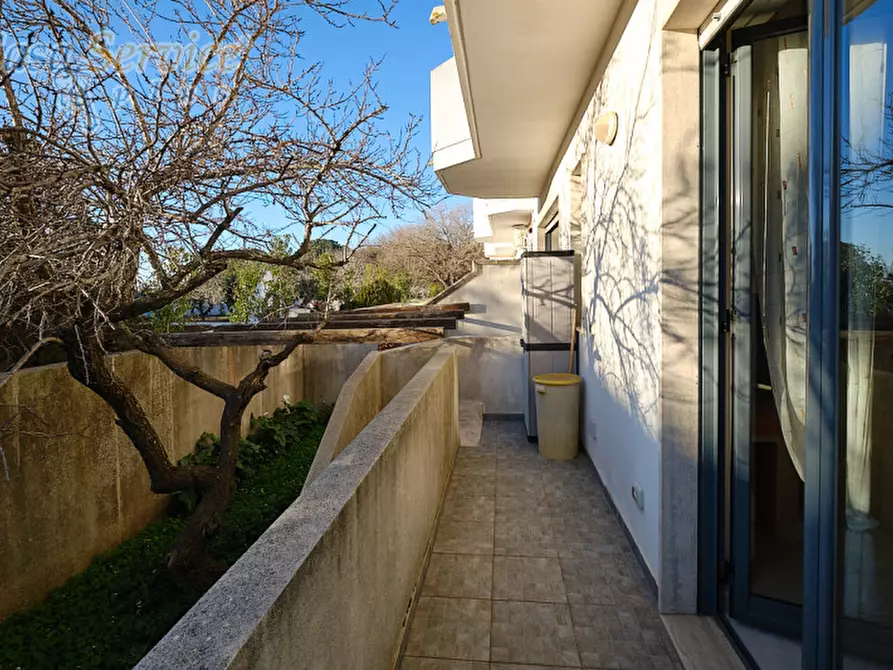 Immagine 13 di Casa indipendente in vendita  a Alezio