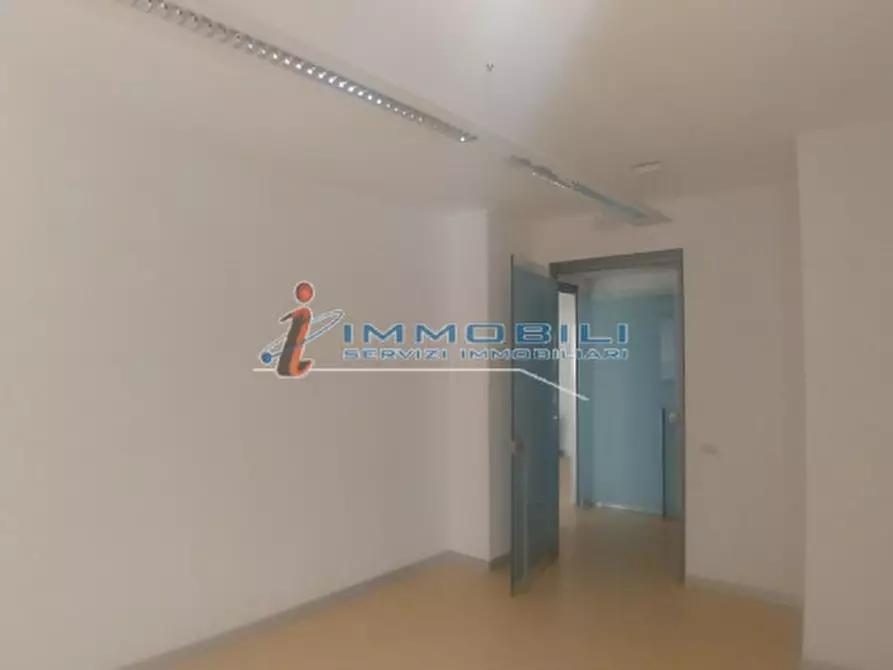 Immagine 5 di Ufficio in affitto  in VIA MODIGLIANI a Segrate