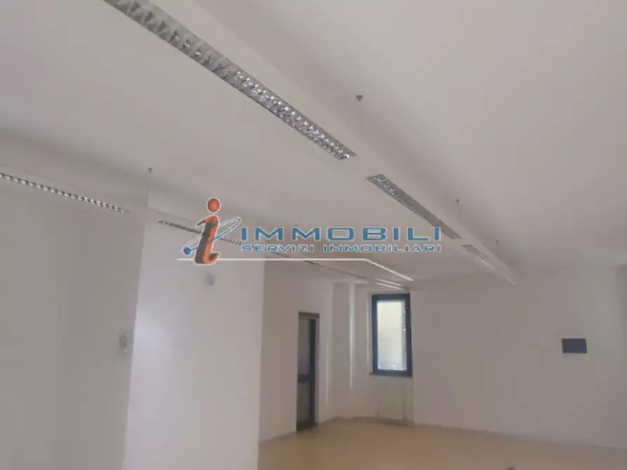 Immagine 10 di Ufficio in affitto  in VIA MODIGLIANI a Segrate
