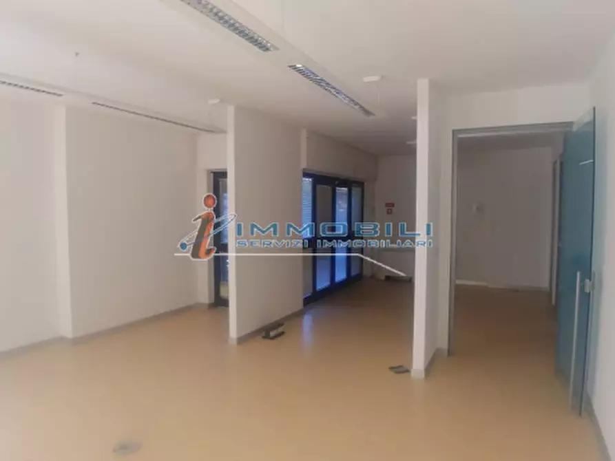 Immagine 12 di Ufficio in affitto  in VIA MODIGLIANI a Segrate
