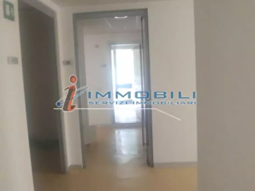 Immagine 14 di Ufficio in affitto  in VIA MODIGLIANI a Segrate
