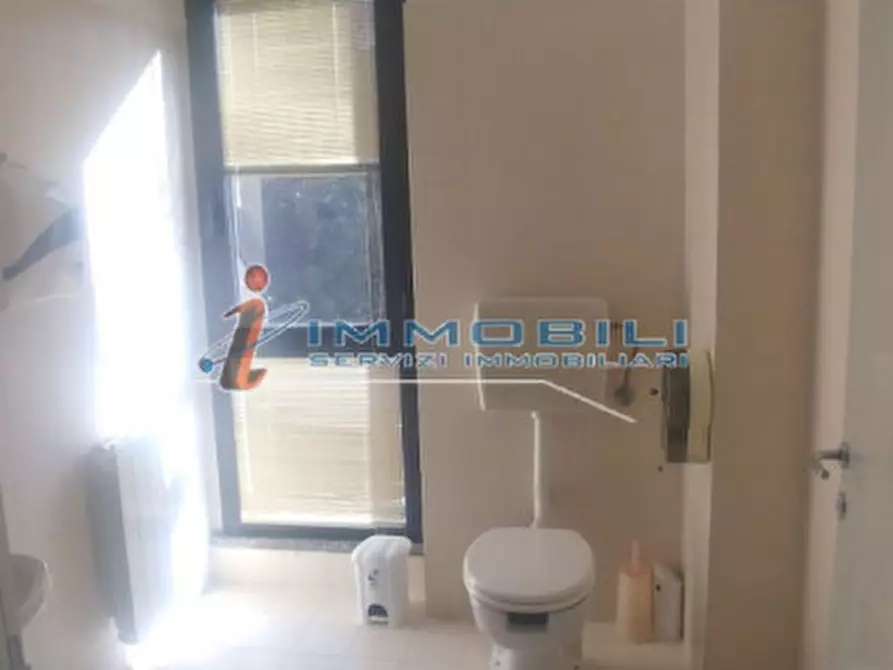 Immagine 20 di Ufficio in affitto  in VIA MODIGLIANI a Segrate