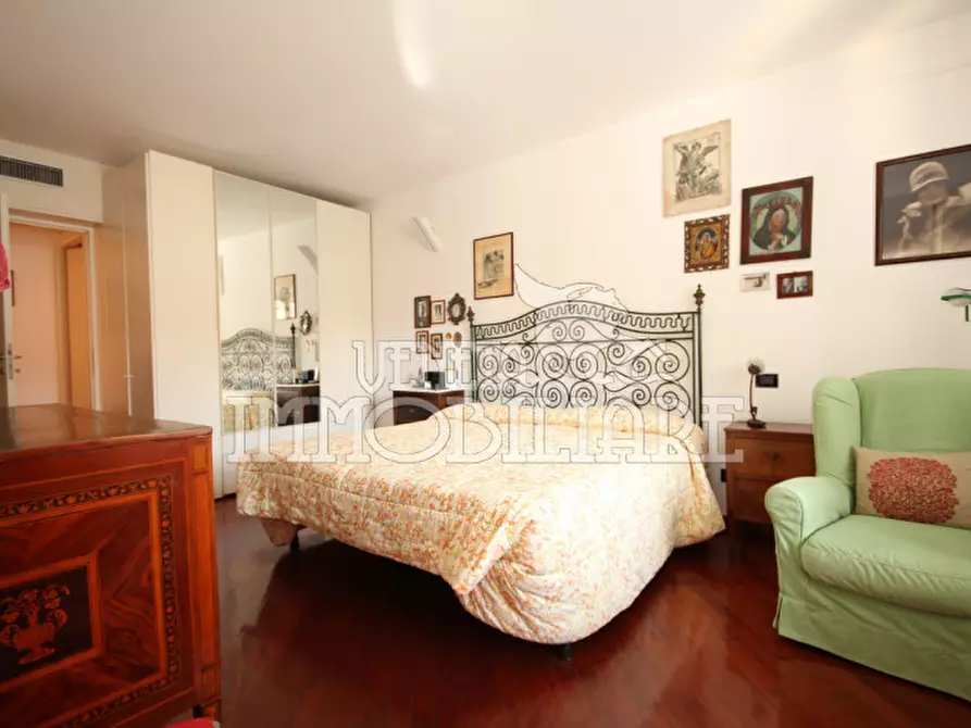 Immagine 4 di Appartamento in vendita  in Salita pollaiuoli a Genova