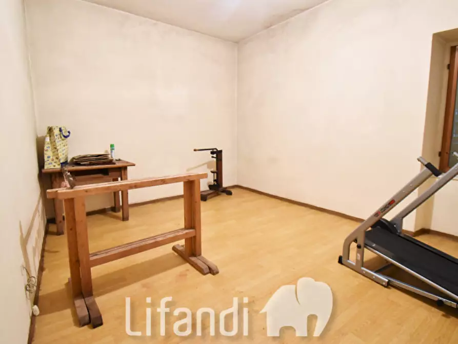 Immagine 2 di Casa indipendente in vendita  a Ton