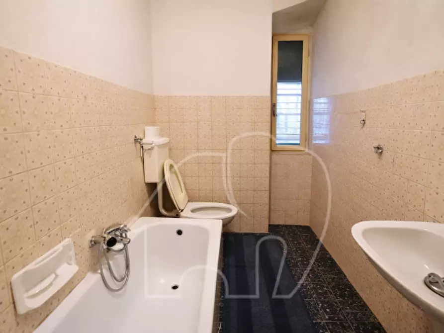 Immagine 3 di Casa indipendente in vendita  a Ton