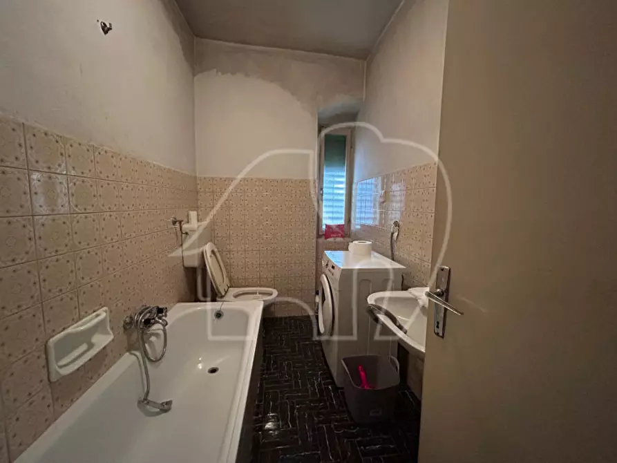 Immagine 6 di Casa indipendente in vendita  in Via S. Maria a Ton