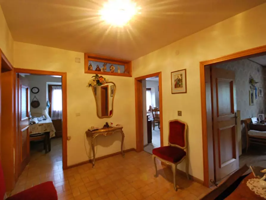Immagine 8 di Appartamento in vendita  in Via Cignotto a San Pietro Di Cadore