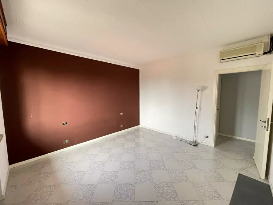 Immagine 8 di Appartamento in vendita  a Suzzara