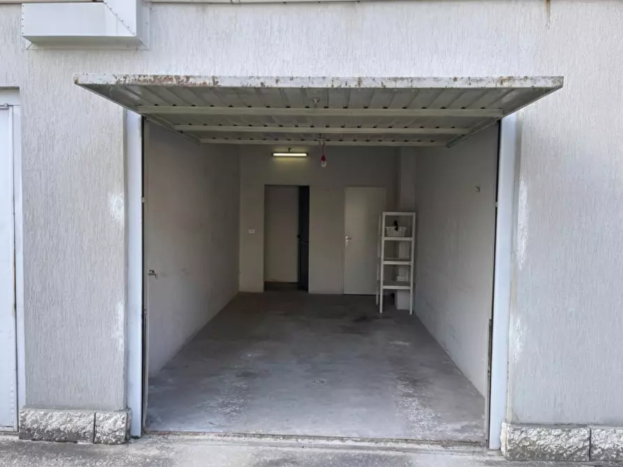 Immagine 19 di Appartamento in vendita  a Suzzara