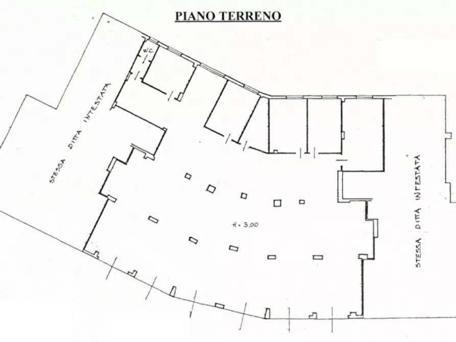 Immagine 16 di Magazzino in affitto  in VIA DI NOVOLI a Firenze