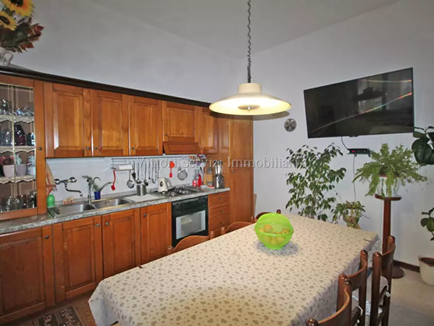 Immagine 4 di Appartamento in vendita  in via sicilia a Torrita Di Siena