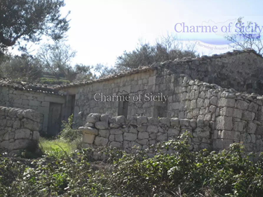 Immagine 10 di Rustico / casale in vendita  in Contrada Salinella a Ragusa