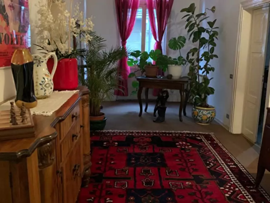 Immagine 1 di Palazzo in vendita  a Badia Polesine