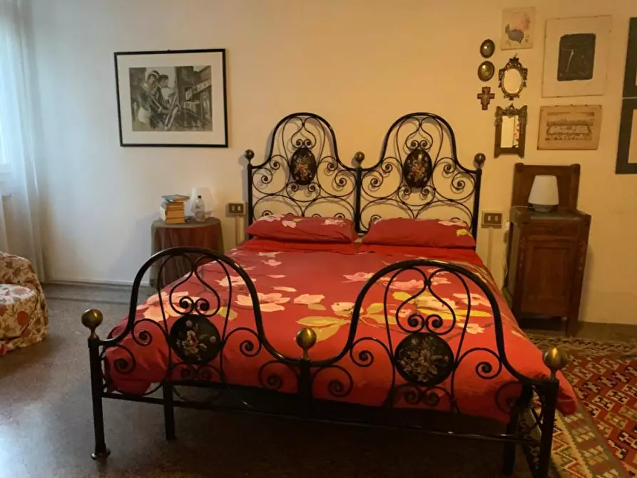 Immagine 9 di Palazzo in vendita  a Badia Polesine