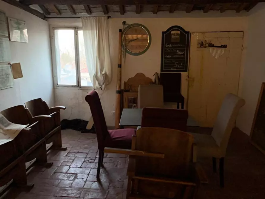 Immagine 12 di Palazzo in vendita  a Badia Polesine