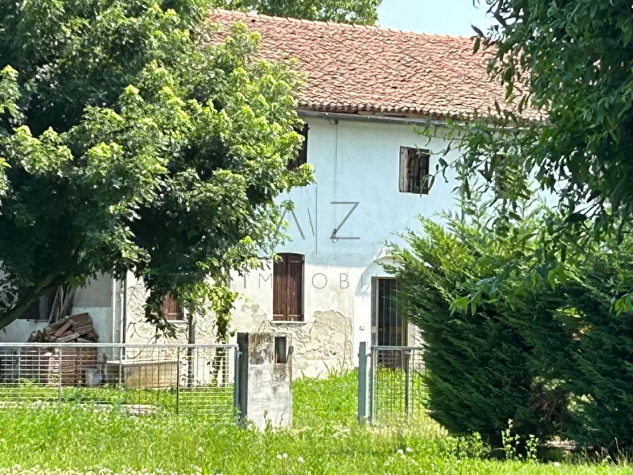 Immagine 5 di Rustico / casale in vendita  in Via Cervan a Castelfranco Veneto