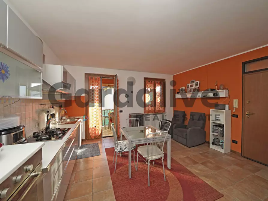 Immagine 2 di Appartamento in vendita  in Via Trevisago a Manerba Del Garda