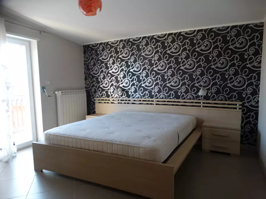 Immagine 5 di Appartamento in affitto  a Marsicovetere