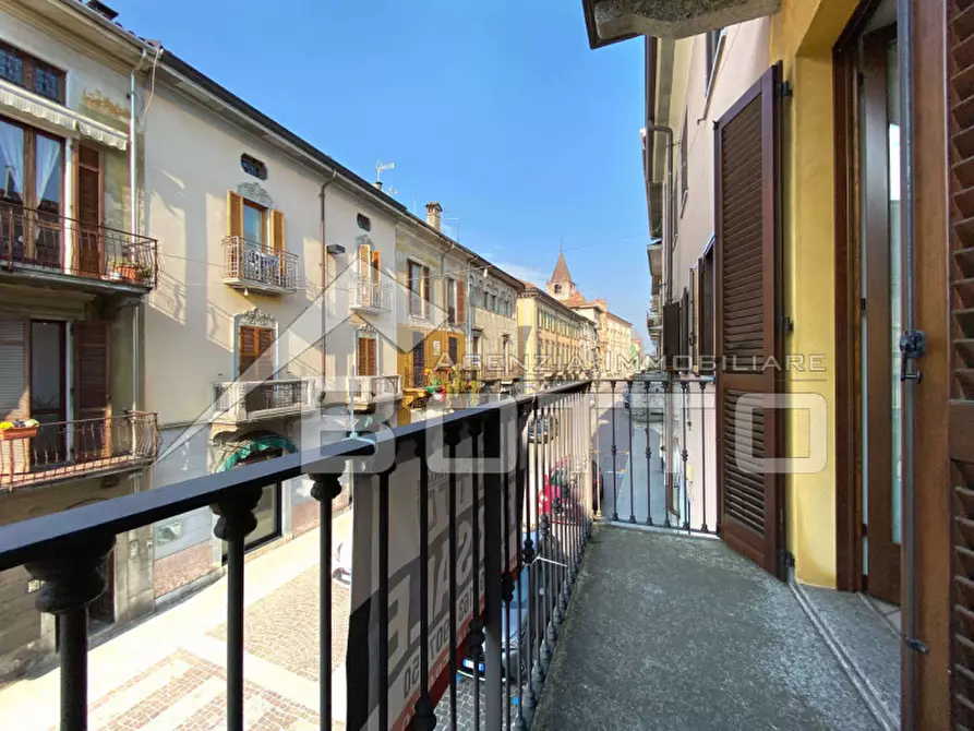Immagine 1 di Appartamento in vendita  in via cornice 1 a Borgomanero
