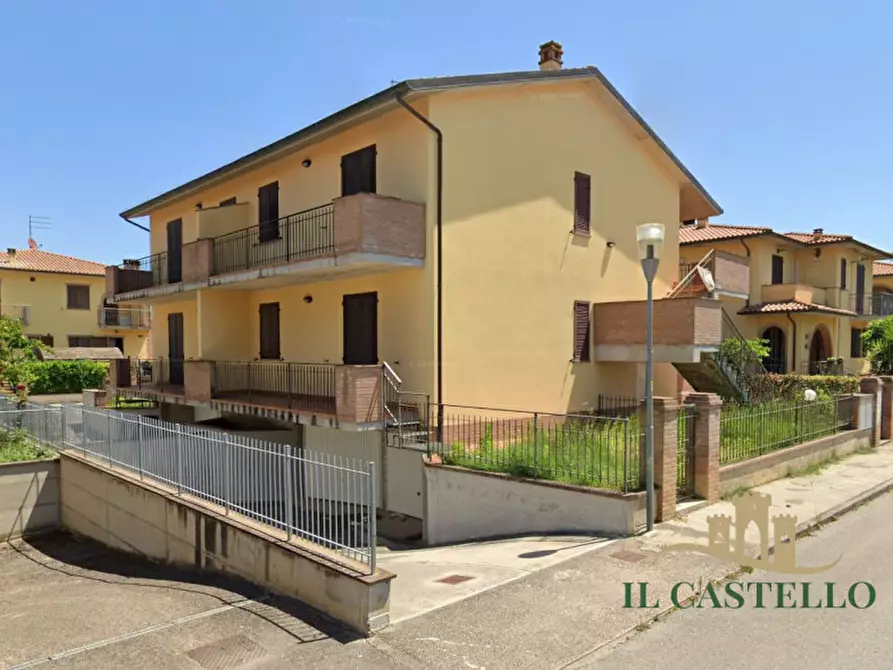 Immagine 1 di Appartamento in vendita  in Via dei Donatori a Castiglione Del Lago