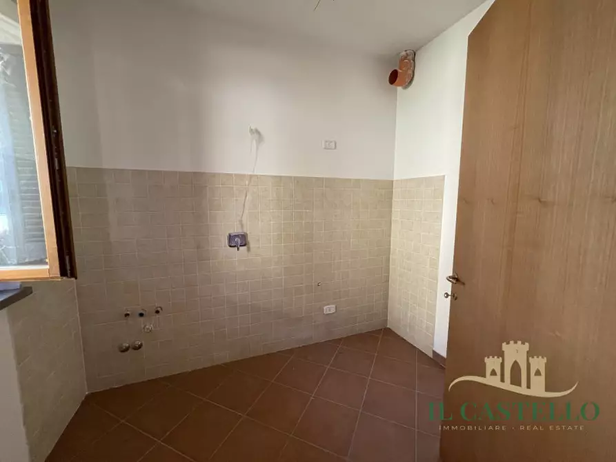 Immagine 7 di Appartamento in vendita  in Via dei Donatori a Castiglione Del Lago