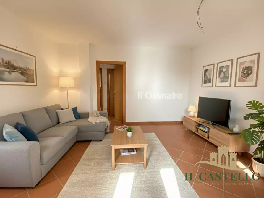 Immagine 1 di Appartamento in vendita  in via carducci a Castiglione Del Lago
