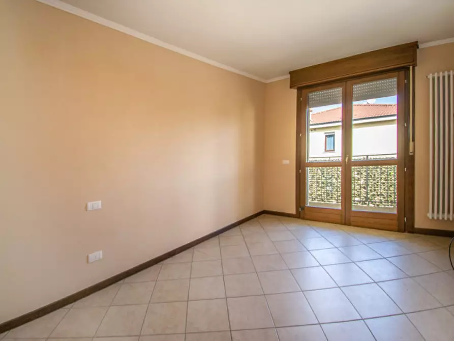 Immagine 13 di Appartamento in vendita  in via Nilde Iotti 7 a Soragna